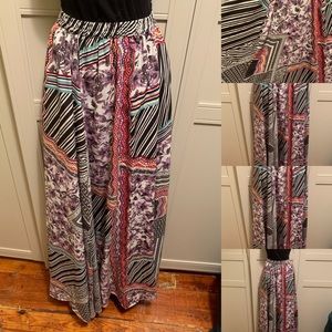 Maxi skirt NWOT
